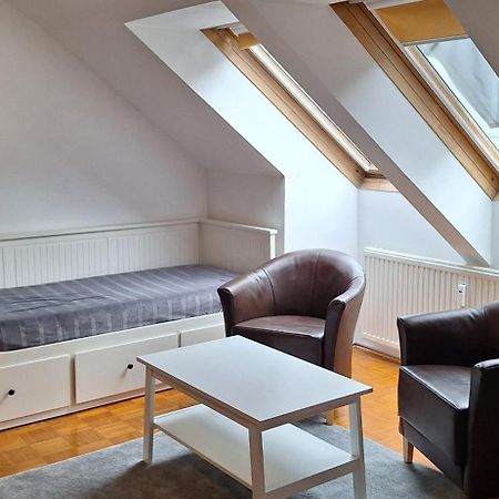 Flataid Apartment Obere Bahnstrasse - Grazer Messe Exteriör bild